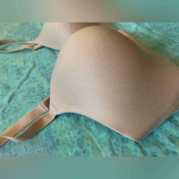 B.tempt’d Women’s Future Foundation Lace Band Wirefree Bra Rose Smoke - Size 38D - Picture 9 of 9